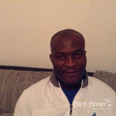 Partnersuche auf NEU.DE: Mit Singles aus Hannover flirten