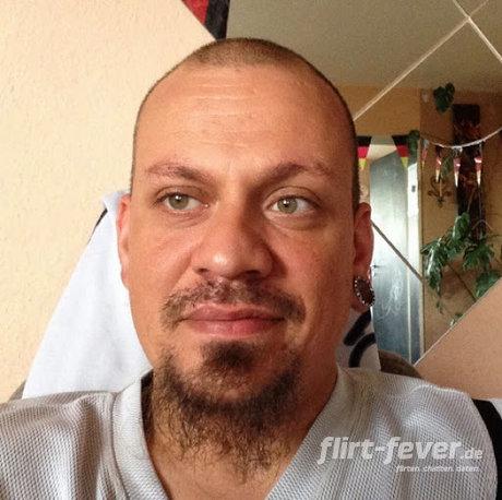 flirtsignale frau blick Welche flirtsignale du wahrnehmen sollst am einfachsten kannst du es an ihrem blick sehen eine frau wird dir in die augen schauen. flirtsignale frau blick Welche flirtsignale du wahrnehmen sollst am einfachsten kannst du es an ihrem blick sehen eine frau wird dir in die augen schauen.