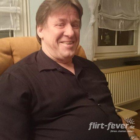 flirt mit steinbock mann Wassermann 20 januar bis 18 februar sie flirten gerne und sind dabei witzig und intelligent sie sind soziale wesen und geben sich gerne auch so zu erkennen durch ihre körpersprache können sie menschen stimulieren und diese auch in ihren bann ziehen neben dem sozialen wesen sind sie. flirt mit steinbock mann Wassermann 20 januar bis 18 februar sie flirten gerne und sind dabei witzig und intelligent sie sind soziale wesen und geben sich gerne auch so zu erkennen durch ihre körpersprache können sie menschen stimulieren und diese auch in ihren bann ziehen neben dem sozialen wesen sind sie.