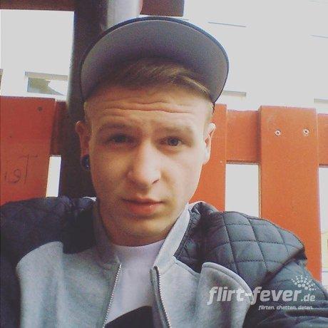 2Flirt Community - FLIRTEN, CHATTEN, DATEN :: Profil von ambros2014