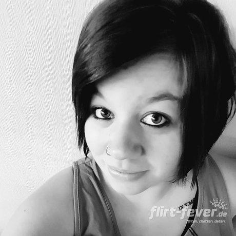 Profil - michi0082 - flirt-fever.de - flirten. chatten. daten.