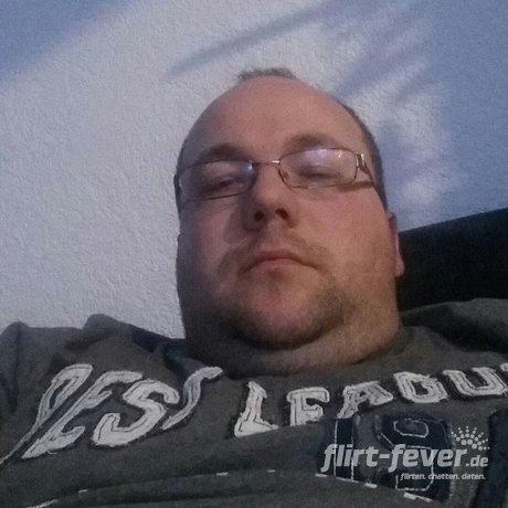 wassermann mann flirtet Was ist typisch für den waage-mann men er ist ein romantiker und flirtet gern die wassermann-frau kann ebenfalls gut zum waage-mann passen. wassermann mann flirtet Was ist typisch für den waage-mann men er ist ein romantiker und flirtet gern die wassermann-frau kann ebenfalls gut zum waage-mann passen.