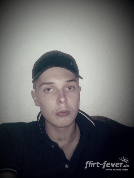 freundlichkeit flirten Wenn sie sich nicht sicher sind, dann flirten sie einfach zurück und achten sie dann wenn das lächeln dagegen nur freundlich ist, dann sollten sie darauf. freundlichkeit flirten Wenn sie sich nicht sicher sind, dann flirten sie einfach zurück und achten sie dann wenn das lächeln dagegen nur freundlich ist, dann sollten sie darauf.