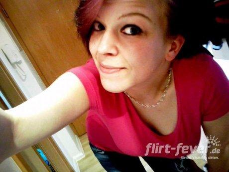 Profil - Steffi Grebe - flirt-fever.de - flirten. chatten. daten.